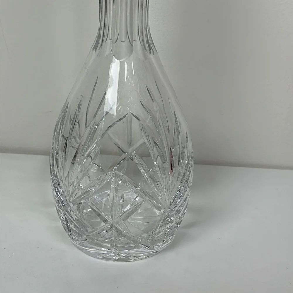 Clear Cut Glass Decanter with Stopper 15 inchesTall